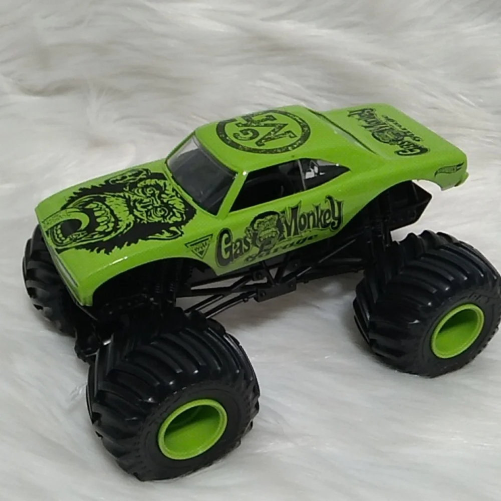 SALE! 2016 Gas Monkey Garage Hot Wheels Monster Jam Monster Truck